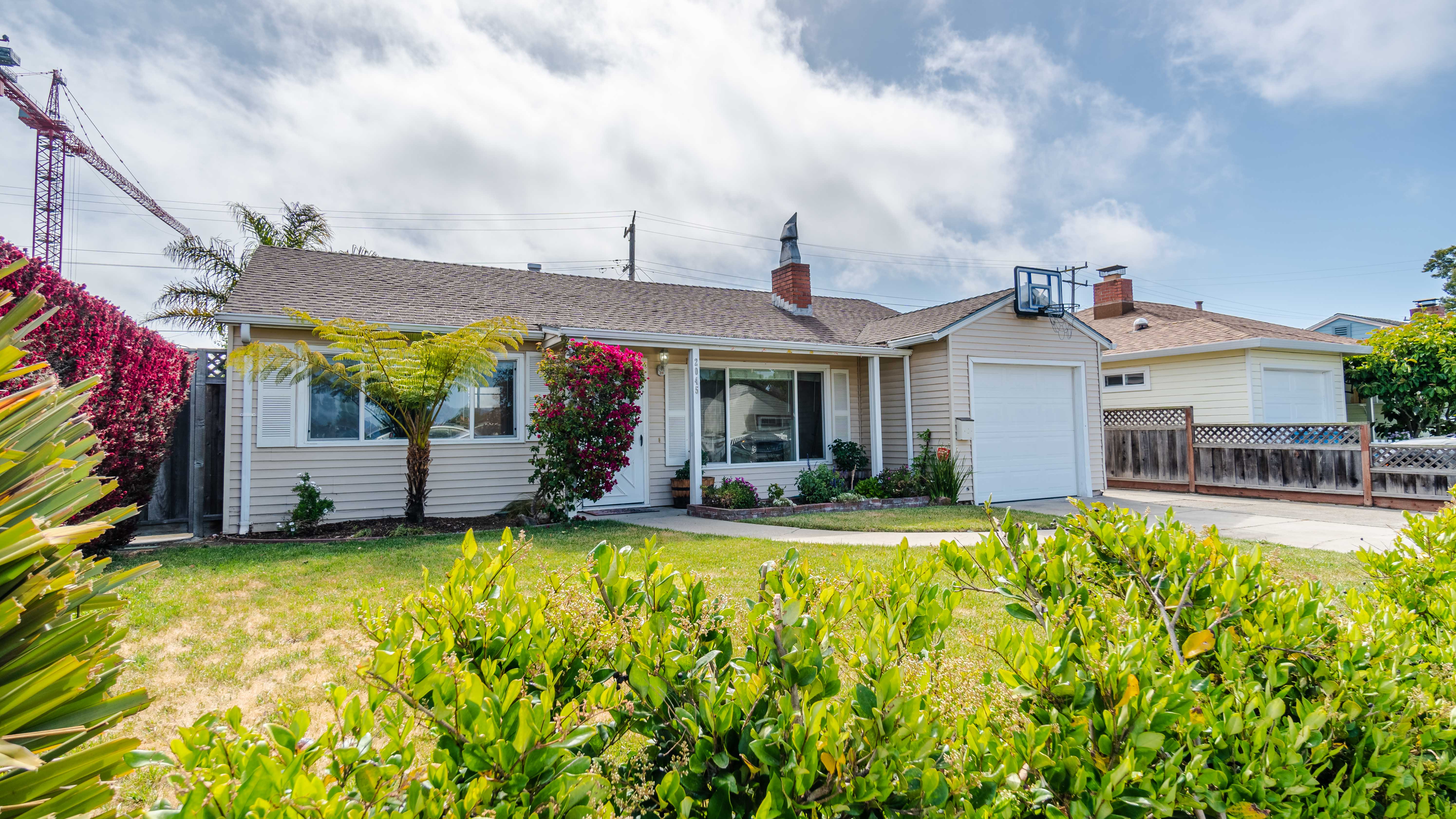 Beautiful Ortega, Jacksonville, FL house showcasing the best property management services