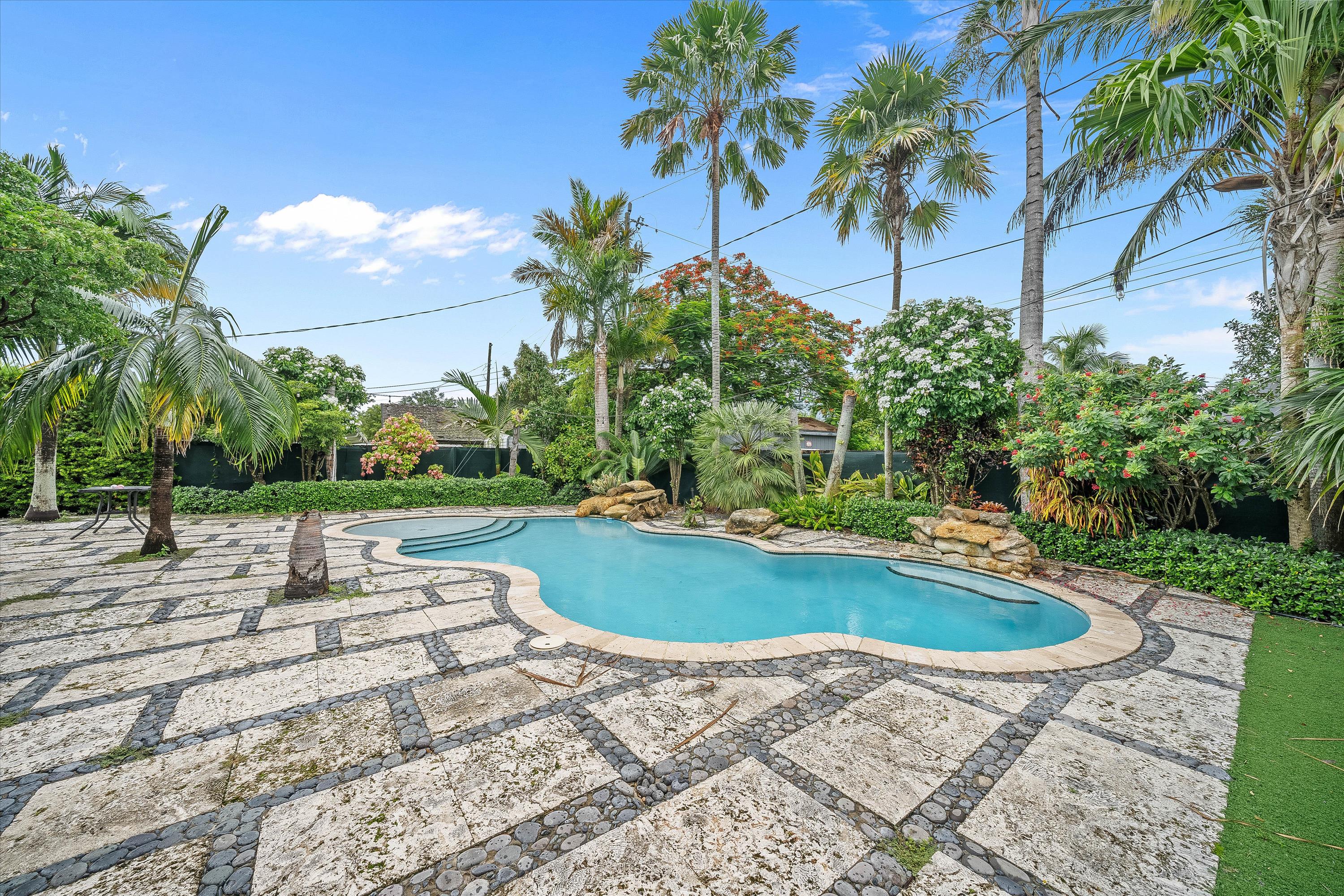 Beautiful Palm Beach Lakes, West Palm Beach, FL house showcasing the best property management services