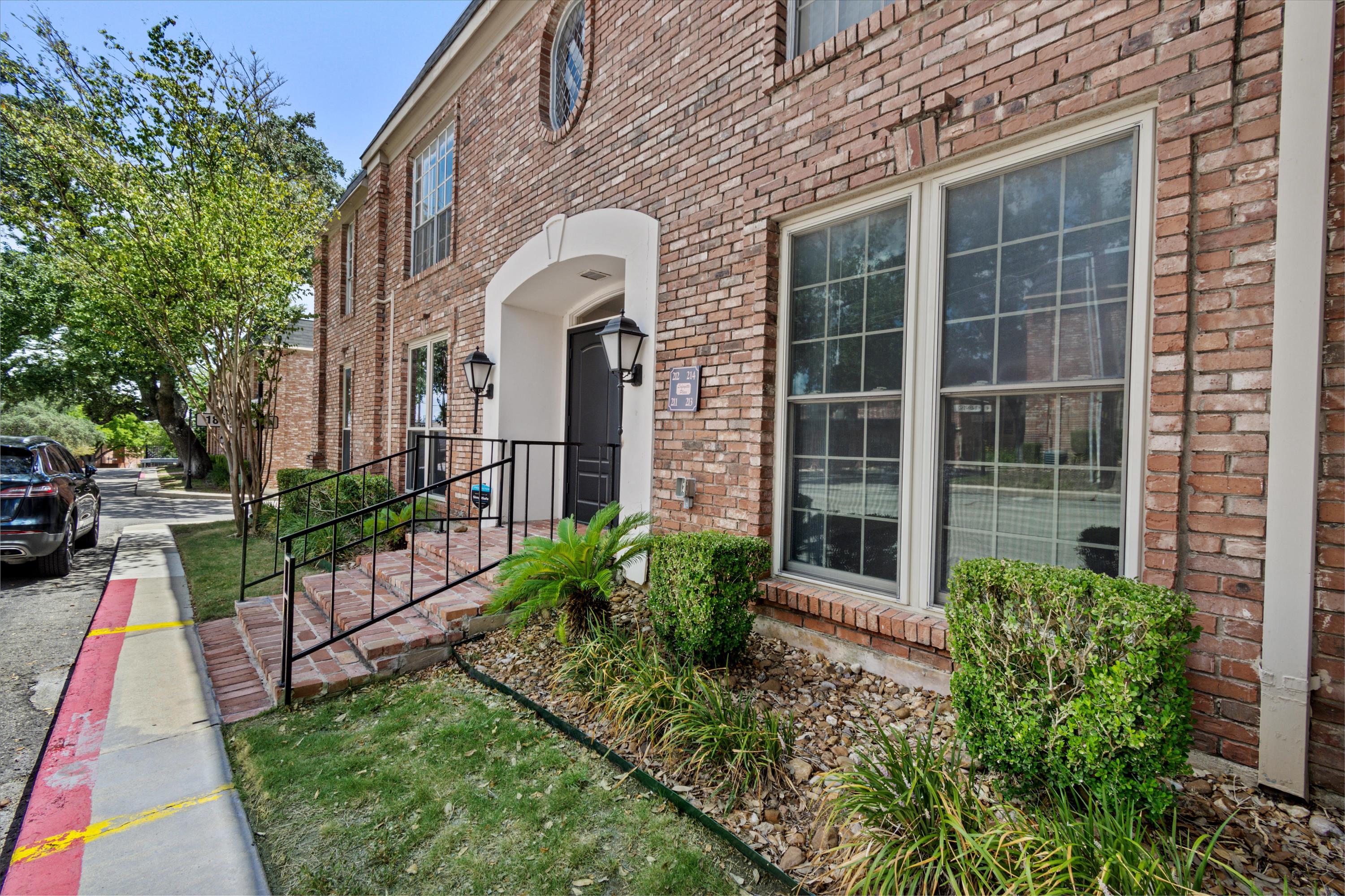 Beautiful Orangecrest, Riverside, CA house showcasing the best property management services