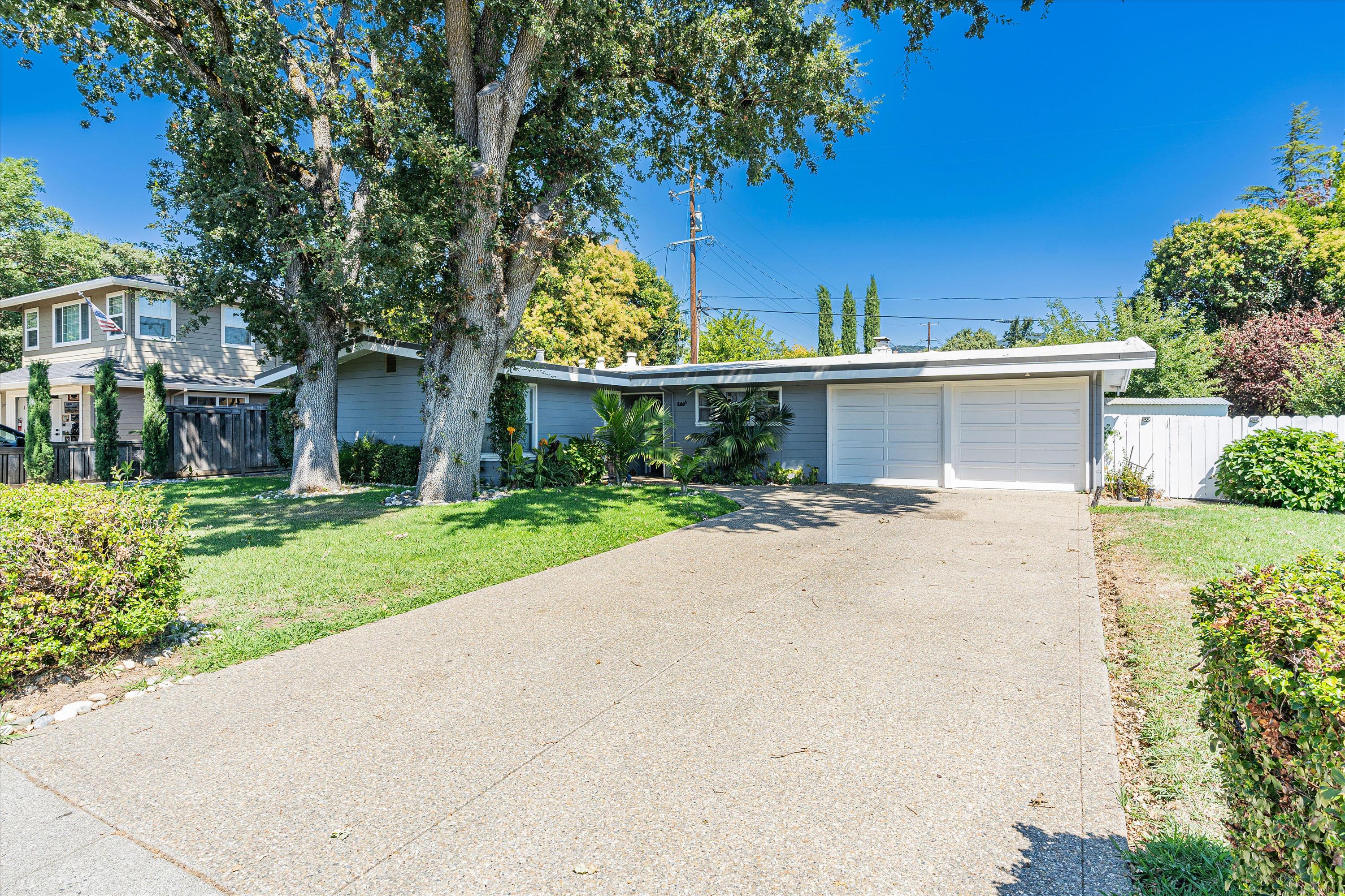 Beautiful East Hemet, CA house showcasing the best property management services