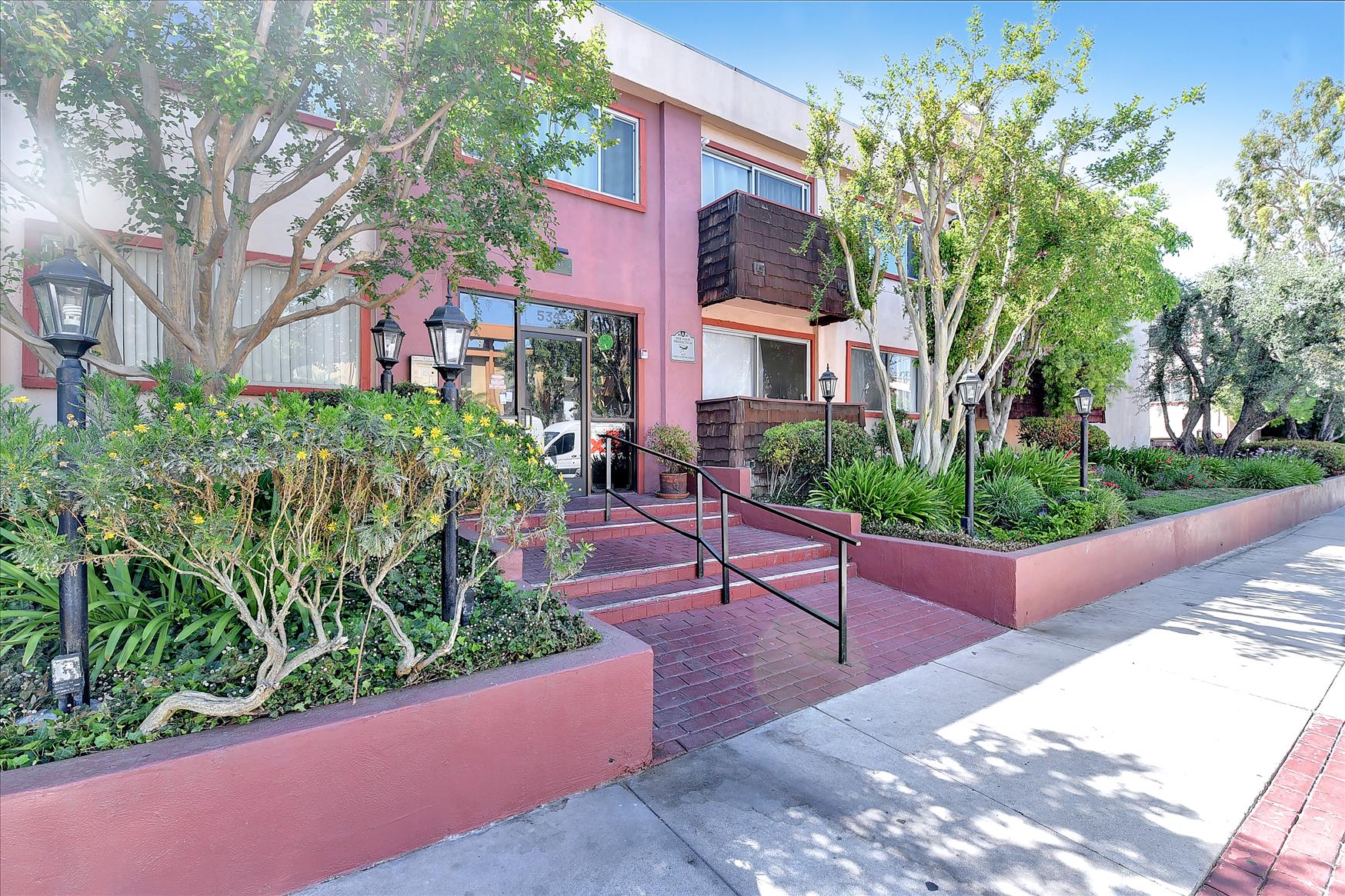 Beautiful Fairbanks Ranch Country Club, San Diego, CA house showcasing the best property management services