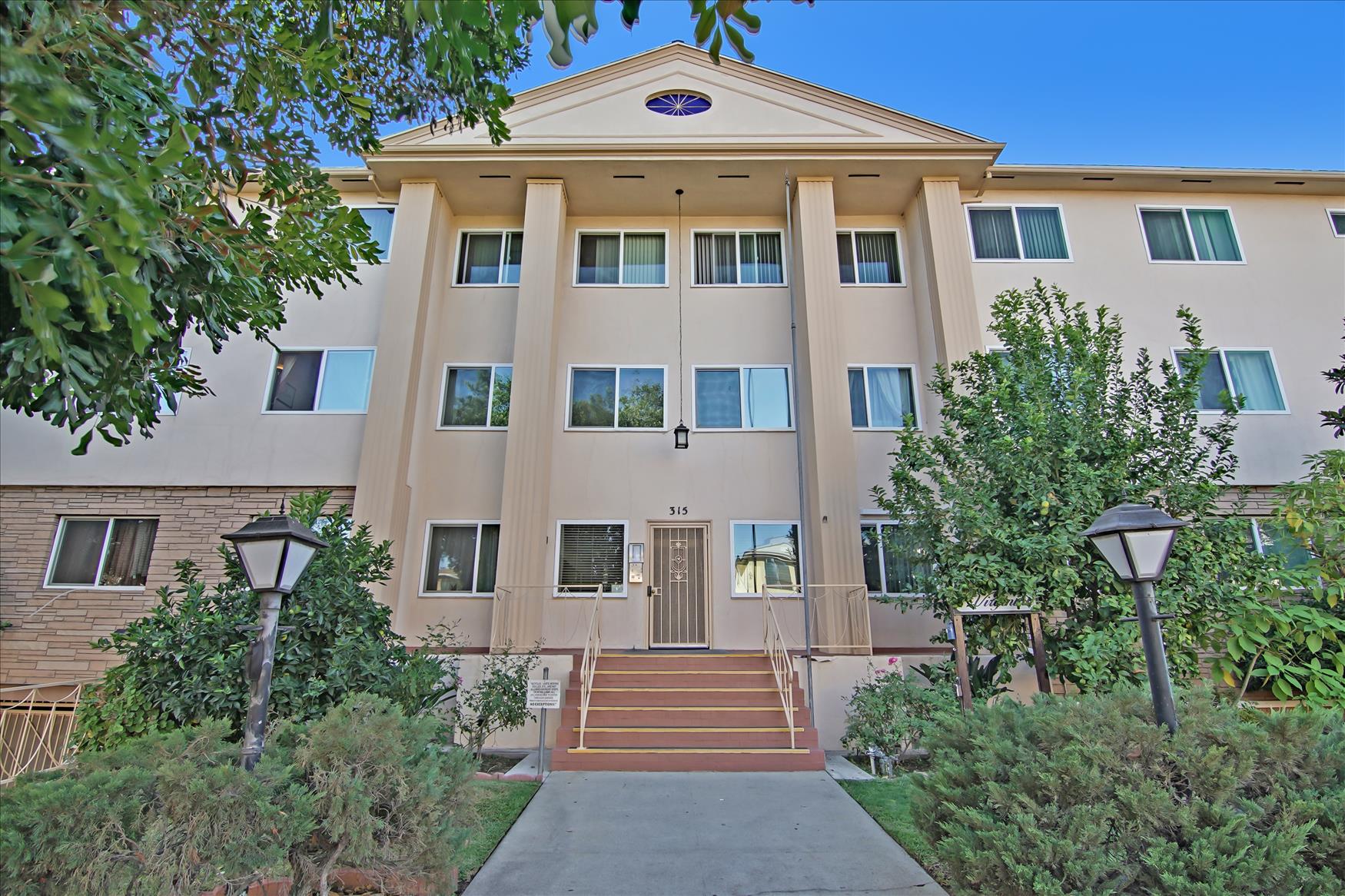 Beverly Hills CA Property Management Belong PRO