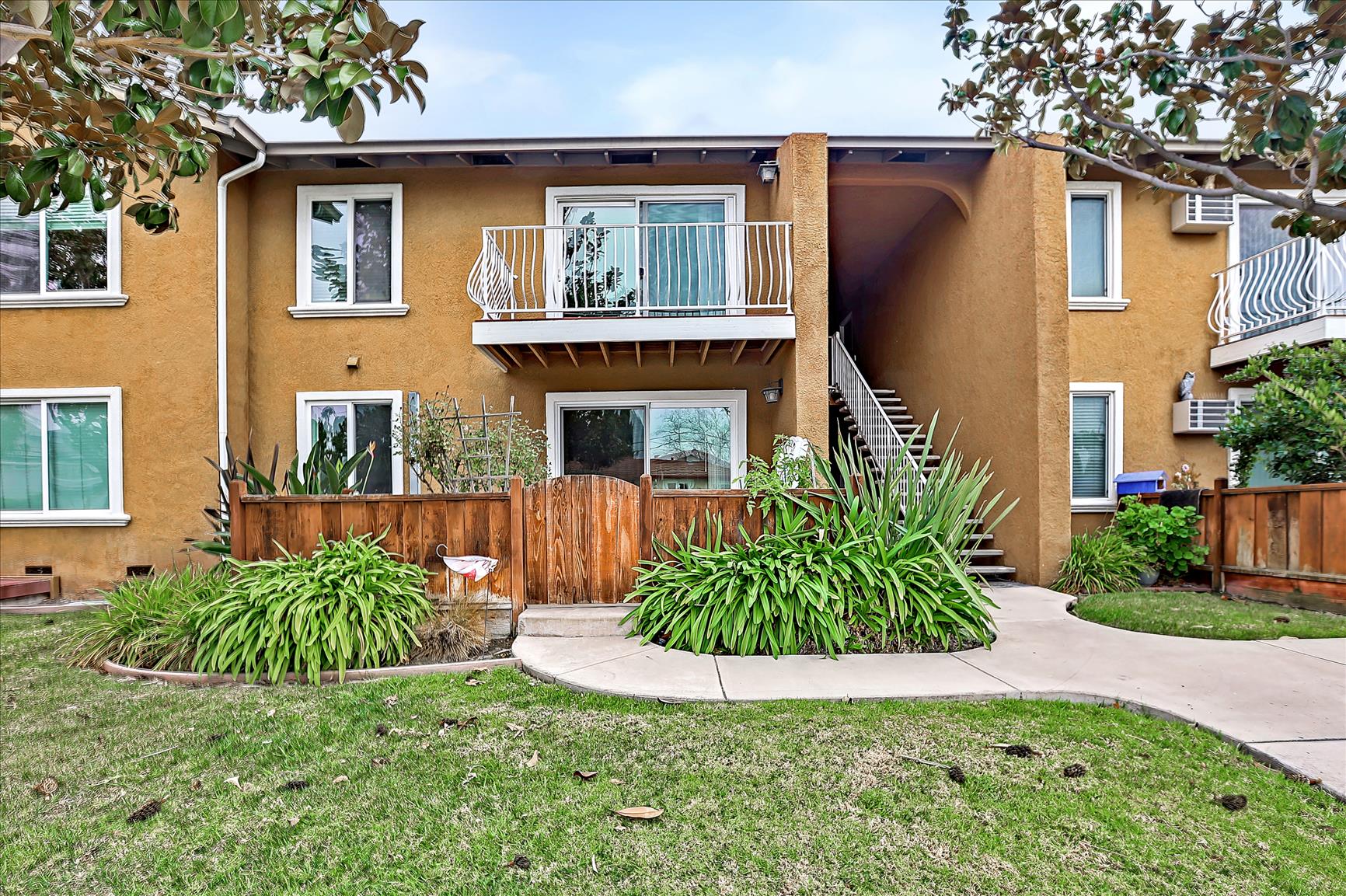 Beautiful Brown Island, Jacksonville, FL house showcasing the best property management services