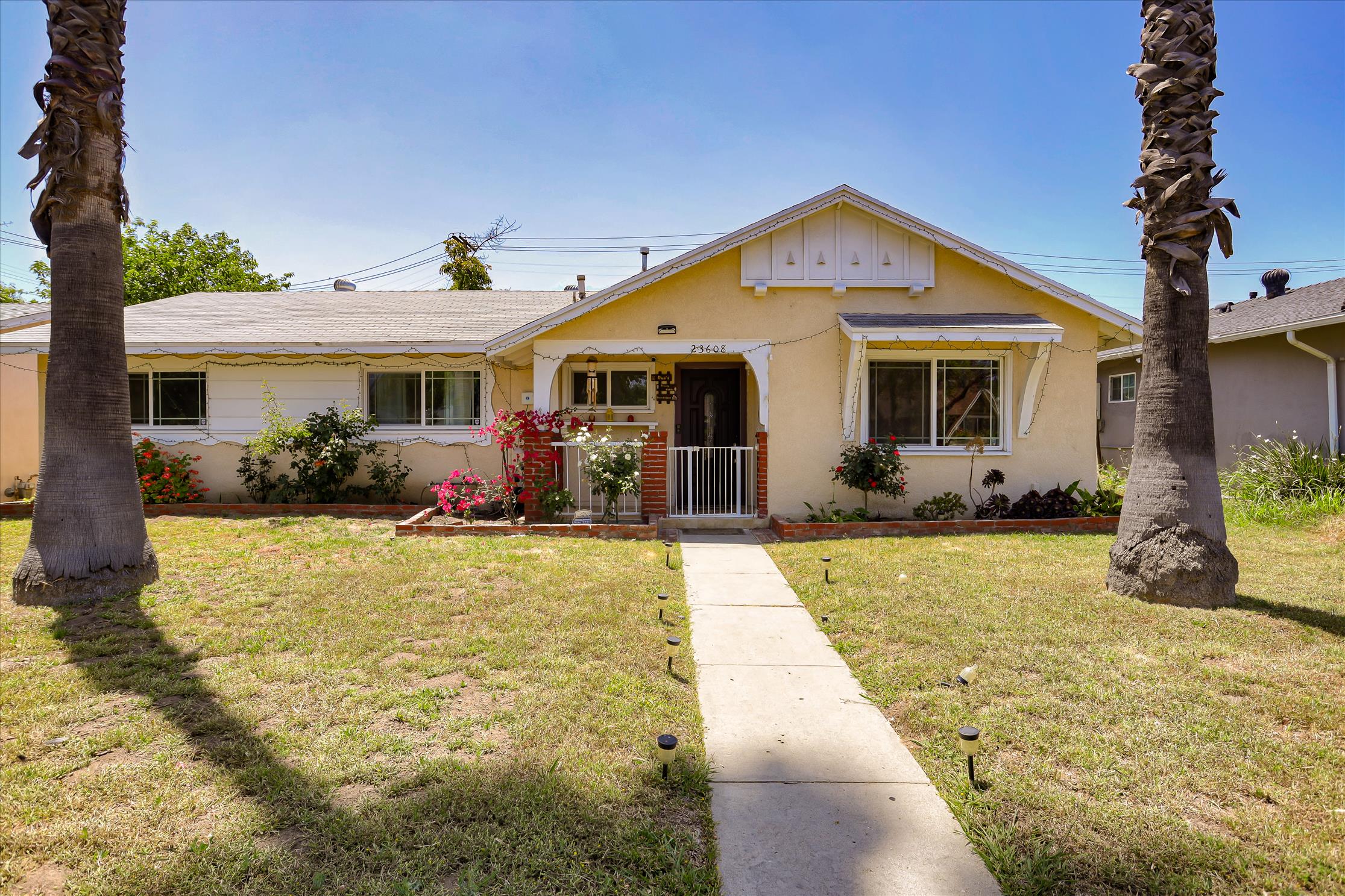 Beautiful Riverway Estates/Bruton Terrace, Dallas, TX house showcasing the best property management services