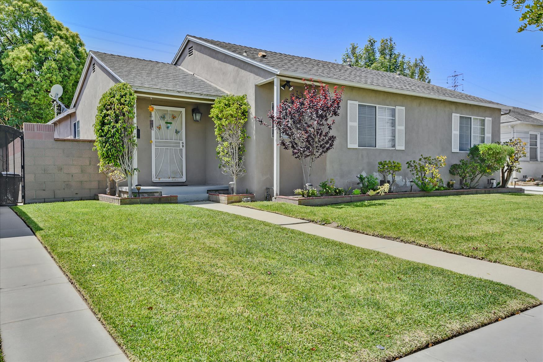 Beautiful El Dorado Park Estates, Long Beach, CA house showcasing the best property management services