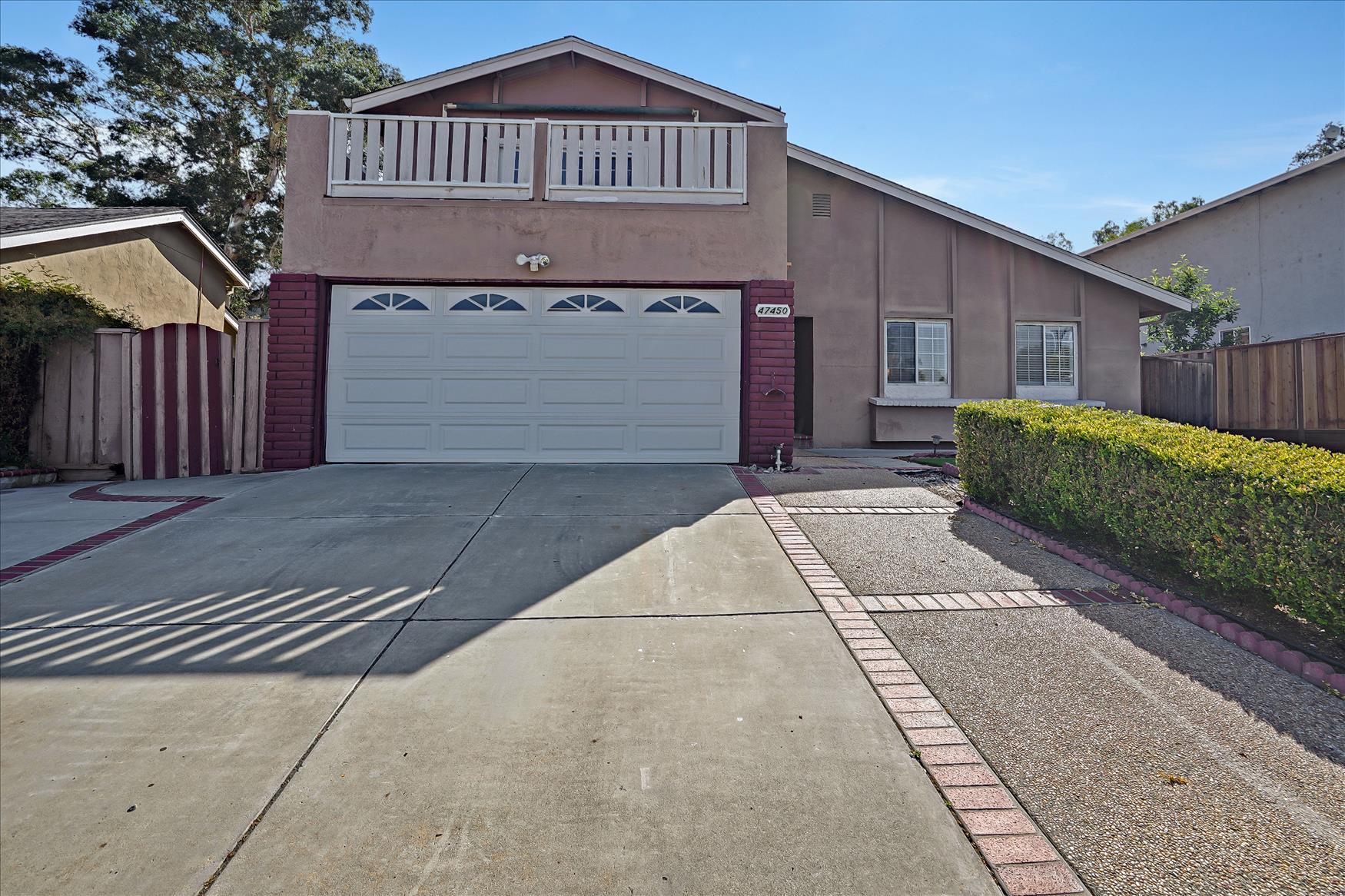 Beautiful Pebble Creek, Dallas, TX house showcasing the best property management services