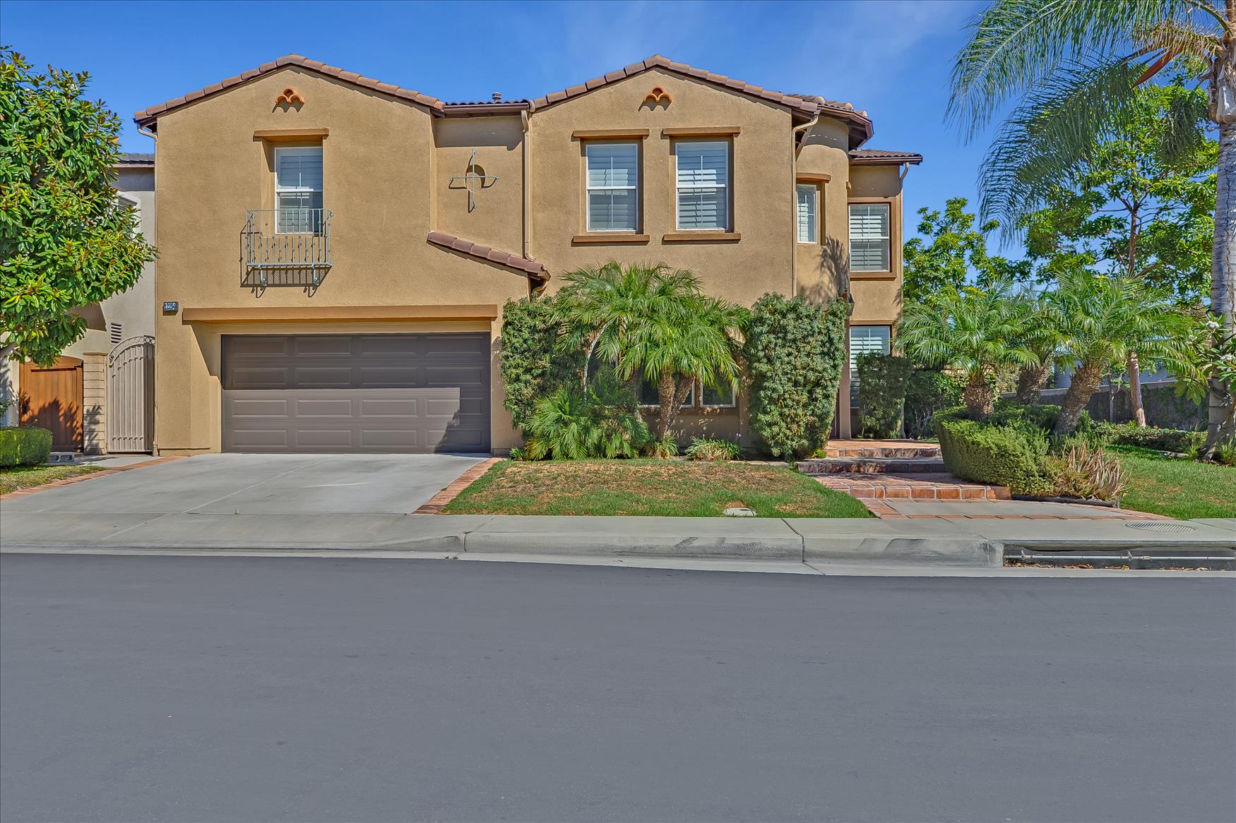 Seal Beach CA Property Management Belong PRO