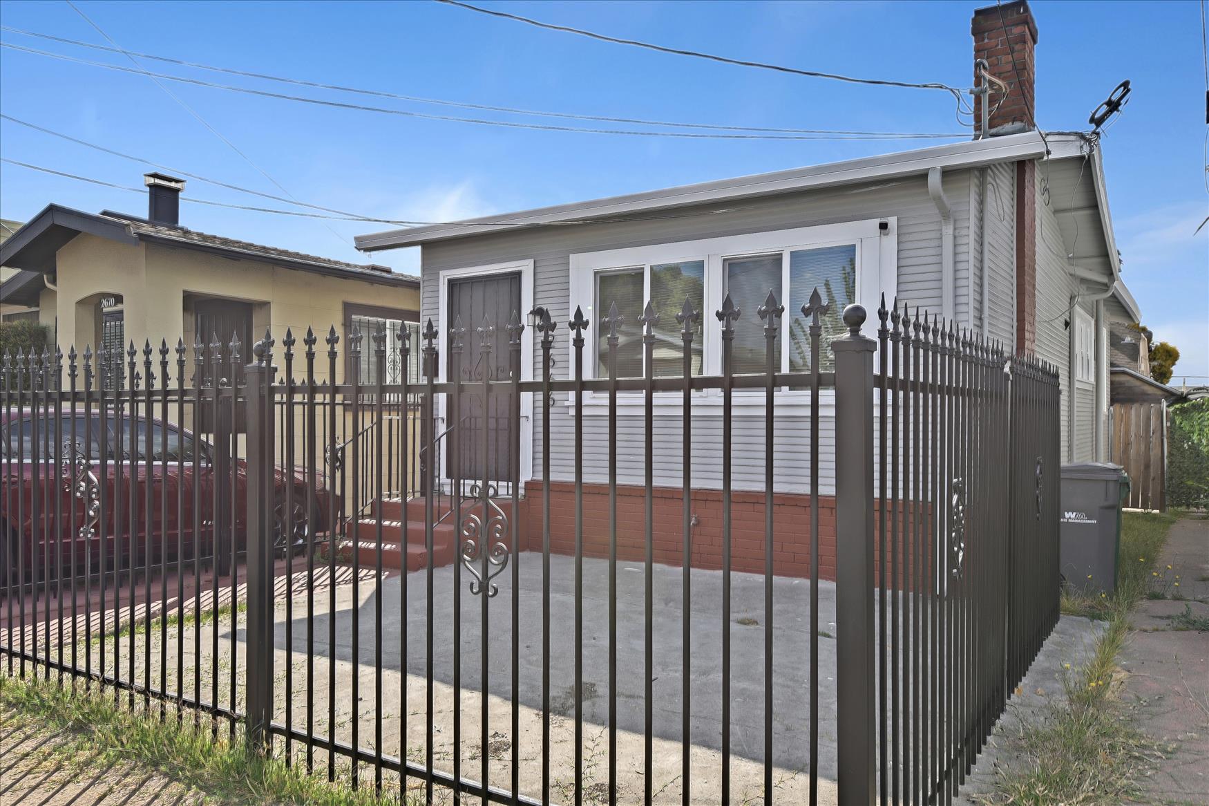 Beautiful Havenscourt, Oakland, CA house showcasing the best property management services