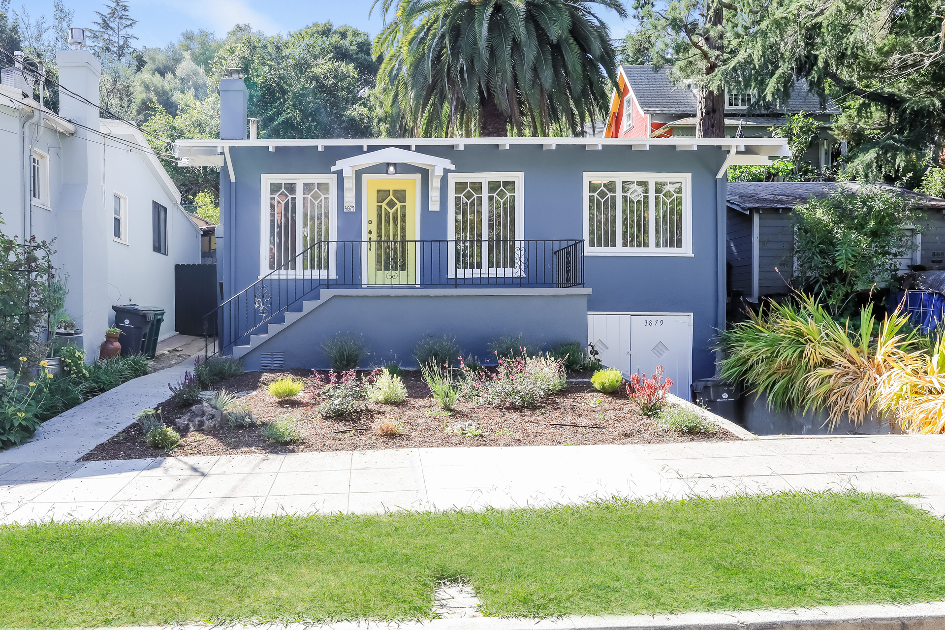 Beautiful Village Bottoms, Oakland, CA house showcasing the best property management services